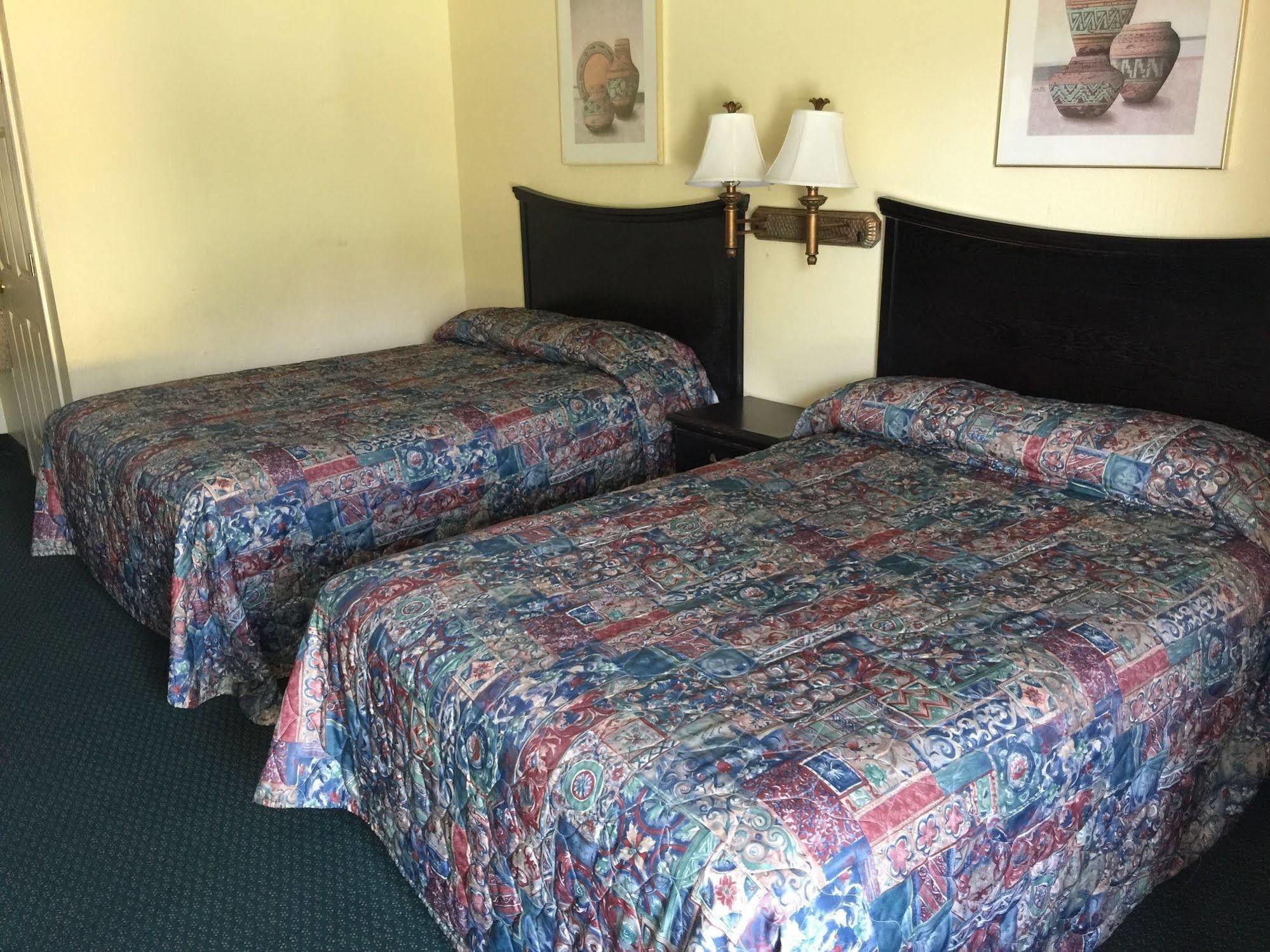 Kansas Inn Independence Экстерьер фото